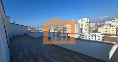 Mieszkanie 5 pokojów w Albania