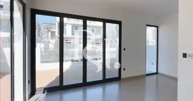 Villa 4 bedrooms in Dubai, United Arab Emirates