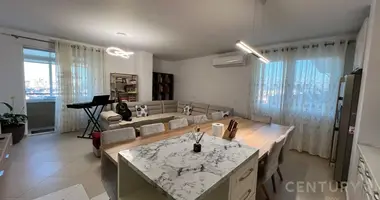 Apartamento 3 habitaciones en Durres, Albania