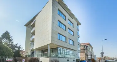 Propiedad comercial 1 346 m² en Varsovia, Polonia