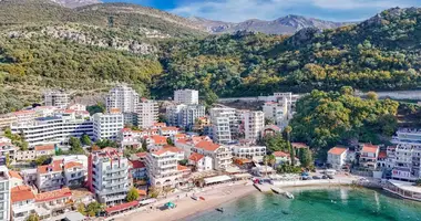 Apartamento 2 habitaciones en Rafailovici, Montenegro