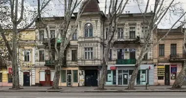 4 room apartment in Odesa, Ukraine