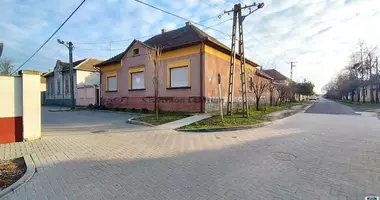 Casa 3 habitaciones en Nagykoroes, Hungría