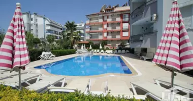 Penthouse 5 rooms with parking, with Swimming pool, with BBQ area in Alanya, Turkey