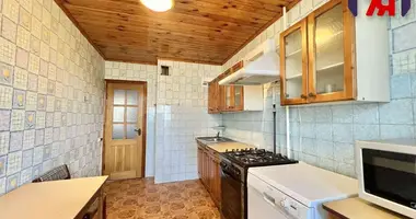 3 room apartment in Smarhon, Belarus