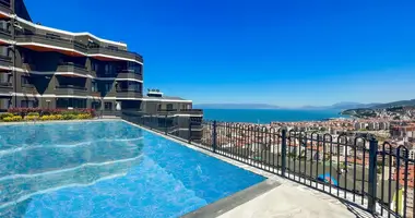 Apartamento 4 habitaciones en Mudanya, Turquía