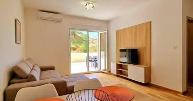 1 bedroom apartment with public parking in Becici, Montenegro