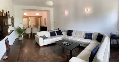 Wohnung 4 Zimmer in Budapest, Ungarn