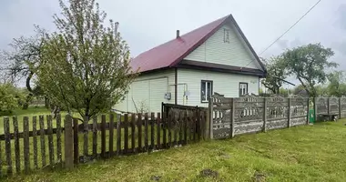 Casa en Viasiejski sielski Saviet, Belarús