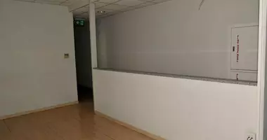 Büro 221 m² in Nikosia, Cyprus