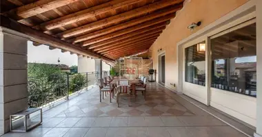 Villa 4 bedrooms in Lonato del Garda, Italy