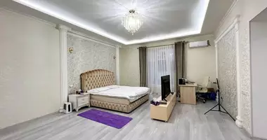 Mansion 4 bedrooms with double glazed windows, with furniture, with air conditioning in Mirzo Ulugbek district, Uzbekistan