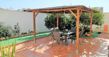 Villa 4 bedrooms in Izhevsk, Russia