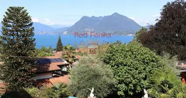 2 bedroom apartment in Belgirate, Italy