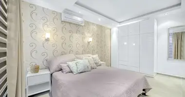 2 room apartment in Alanya, Turkey