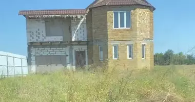 Casa 4 habitaciones en Khlibodarske, Ucrania