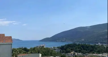 2 bedroom apartment in Igalo, Montenegro