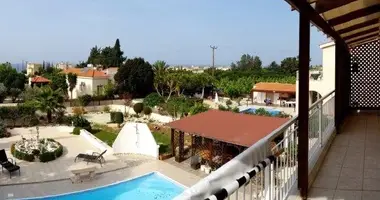 Villa 3 bedrooms with Sea view, with Swimming pool, with Mountain view in Peyia, Cyprus