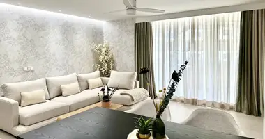Mieszkanie 2 pokoi w Marbella, Hiszpania