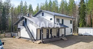 5 bedroom house in Kaisakanlahti, Finland