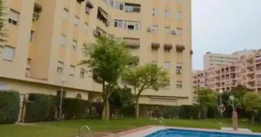 Mieszkanie 4 pokoi w Torremolinos, Hiszpania