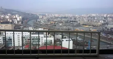 Apartamento 2 habitaciones en Tiflis, Georgia