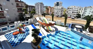 2 room apartment with swimming pool, with sauna, with security in Alanya, Turkey