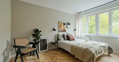 Apartamento 3 habitaciones en Varsovia, Polonia