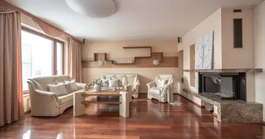 Apartamento 3 habitaciones en Vilna, Lituania