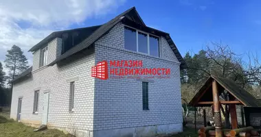 4 room house in Adelski sielski Saviet, Belarus