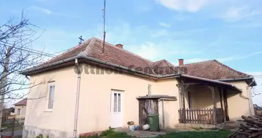 3 room house in Becsvoelgye, Hungary
