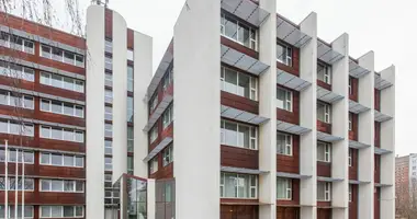 Oficina 6 714 m² en Riga, Letonia