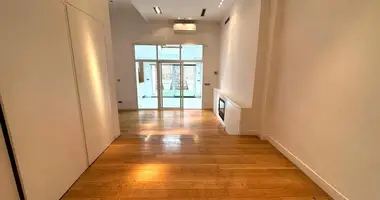 Casa 4 habitaciones en Área metropolitana de Madrid y Corredor del Henares, España