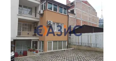 Apartamento 4 habitaciones en Nesebar, Bulgaria
