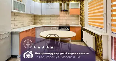 Apartamento 4 habitaciones en Saligorsk, Bielorrusia