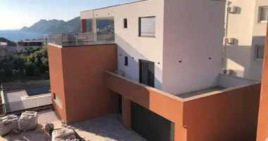 Dom 4 pokoi w Pecurice, Czarnogóra