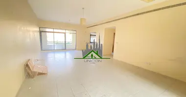 Квартира 2 комнаты в Дубай, ОАЭ