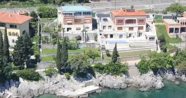 Villa 11 bedrooms in Veprinac, Croatia