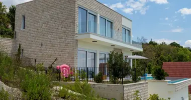 Villa in Herceg Novi, Montenegro