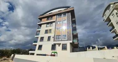 Wohnung 4 Zimmer in Alanya, Türkei