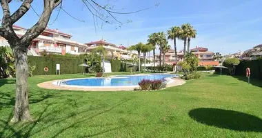 Bungalow 2 chambres avec Meublesd, avec Climatiseur, avec Au bord de la mer dans Torrevieja, Espagne