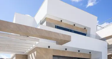 Villa  con Jardín, con Piscina privada, cerca de escuelas en Orihuela, España