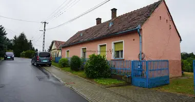 2 room house in Nagypali, Hungary