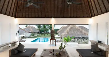 Wohnung 17 Schlafzimmer in Tegal Mengkeb, Indonesien