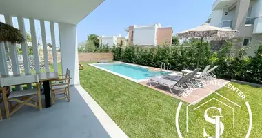 Villa  con Doble acristalamiento, con Balcón, con Aire acondicionado en Pefkochori, Grecia
