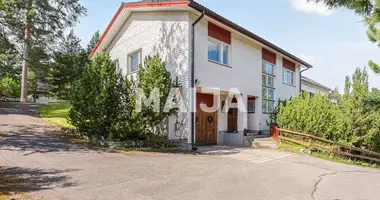Casa 5 habitaciones en Jarvenpaa, Finlandia