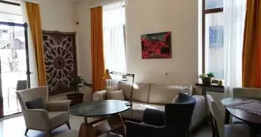 Casa 3 habitaciones con Muebles, con Estacionamiento, con Aire acondicionado en Tiflis, Georgia