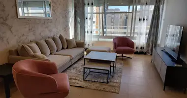 5 room apartment in Netanya, Israel