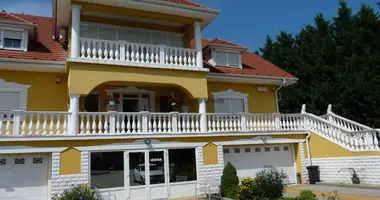 Dom 10 pokojów w Rackeve, Węgry