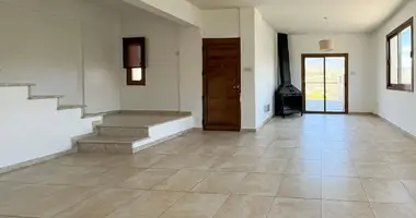 Casa 3 habitaciones en Agios Georgios, Chipre